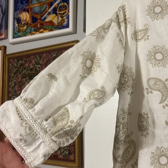 COPY - Johnny Was gorgeous linen 3/4 sleeve embroidered top - Picture 4 of 9